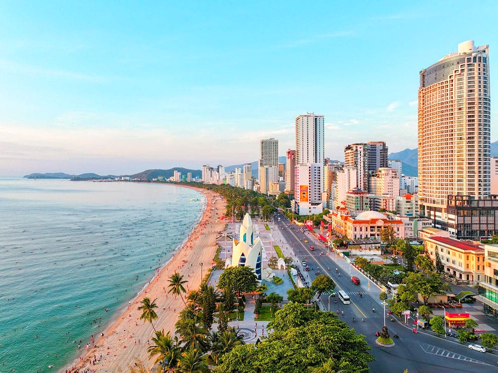 Sweet Honeymoon Journeys, Travel Dreams and Romantic Tours Across Vietnam