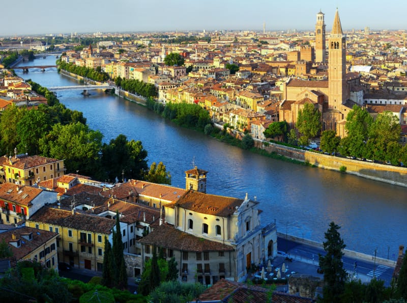 Following Legendary Lovers, a Grand Tour of the World’s Most Romantic Destinations