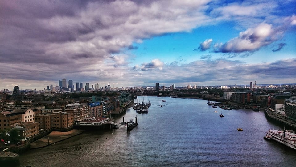 10 Autumn Destinations Where Fall Colors Redefine Travel – From London Parks to Sapa Rice Terraces