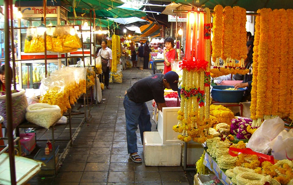 Bangkok Beyond Temples – 10 Places Locals Know But Tourists Rarely See